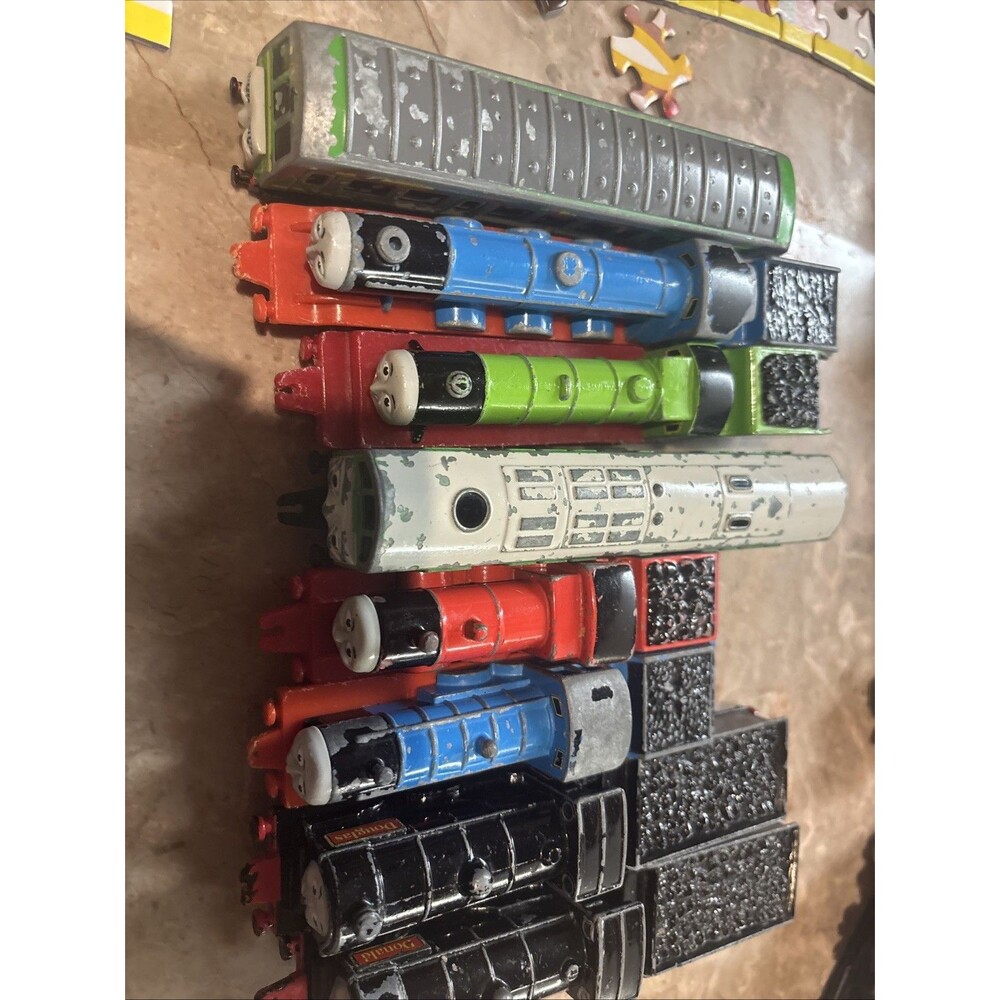 Lot Of Thomas The Train 8 Pack - Picture 1 of 13